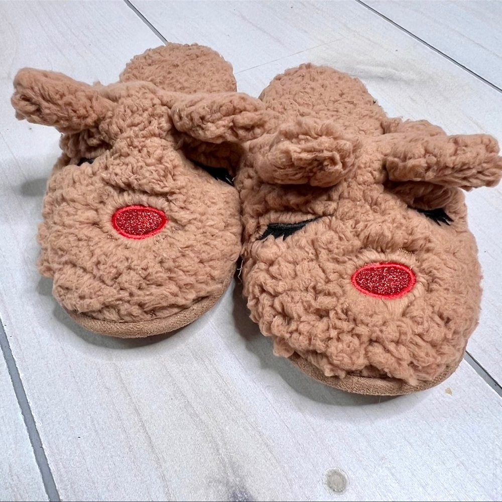 Fuzzy Reindeer Slide On Slippers Christmas Holiday